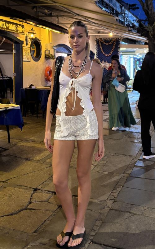 TOP ABIERTO CON VOLADITOS – Art.1013